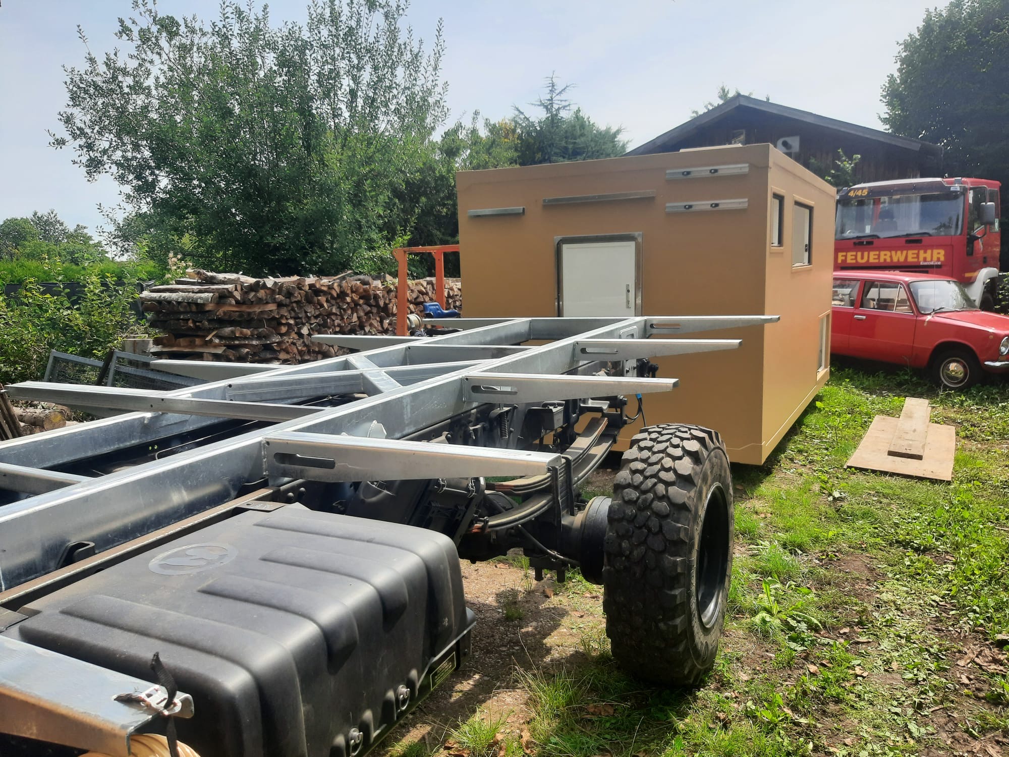 Kabine auf Fahrgestell